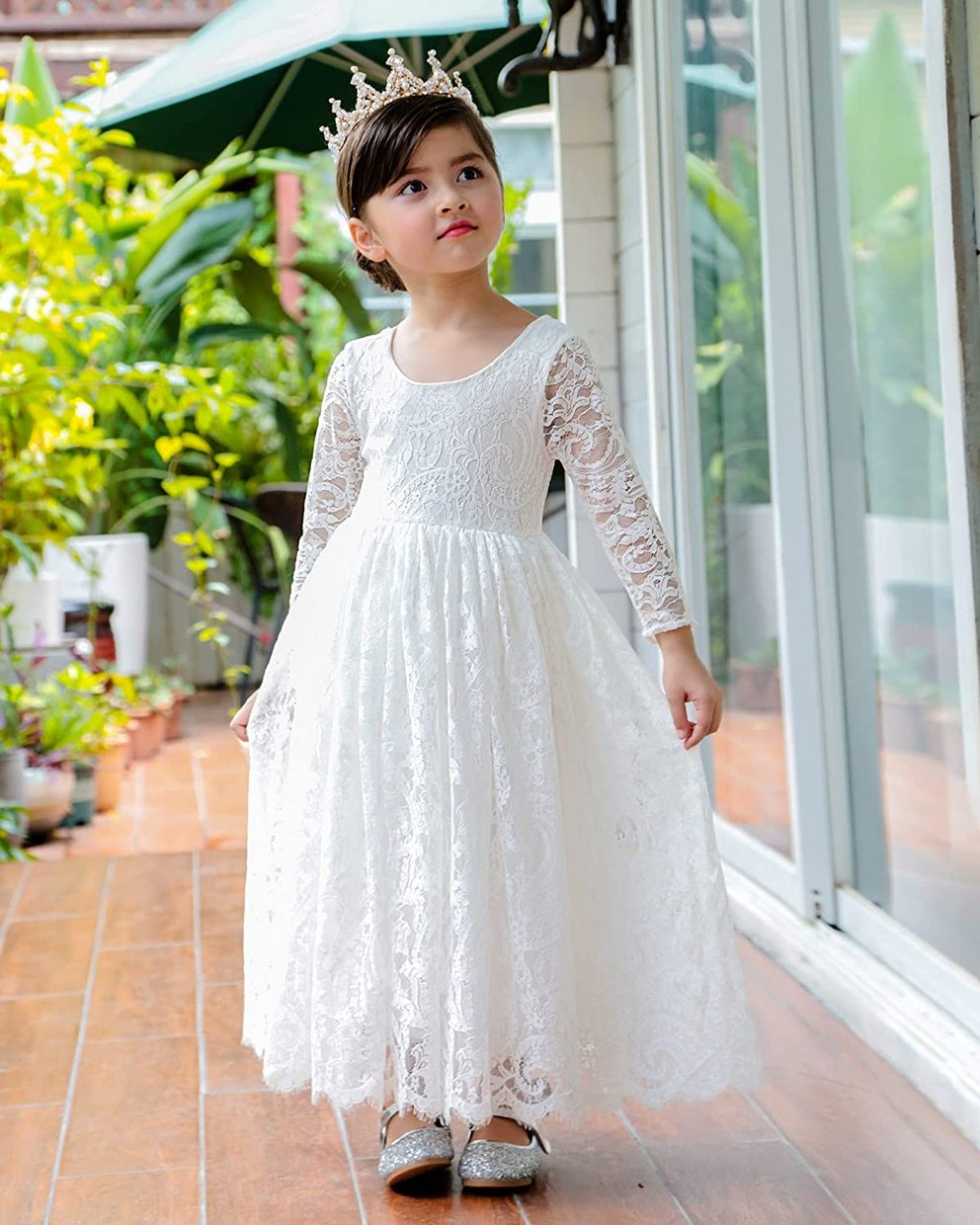 Kommunionkleider: Elegantes Blumenmädchenkleid in weiß