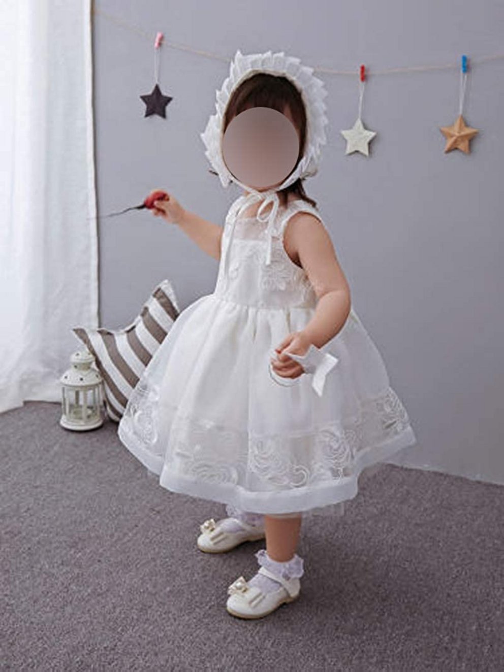 Taufkleider Mädchen: Schönes weißes Kleid mit Schlaufe