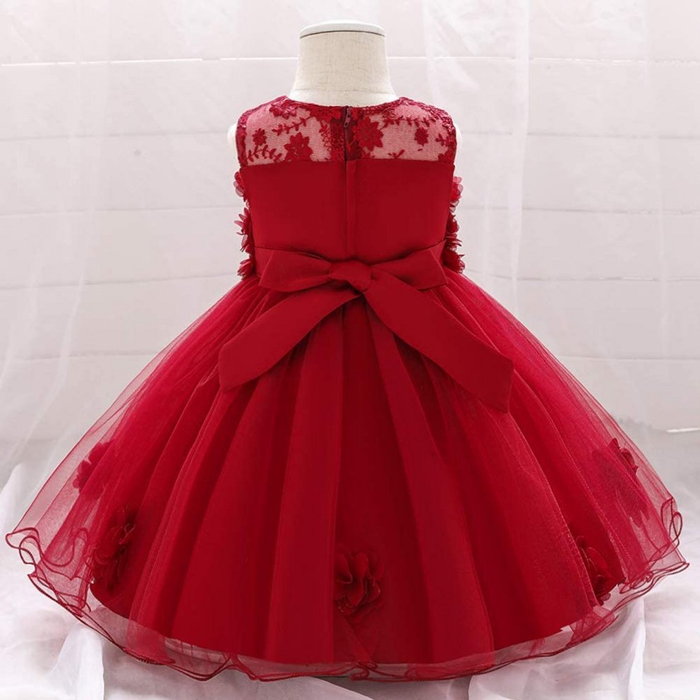 Taufkleider Mädchen: Stilvolles rotes Kleid