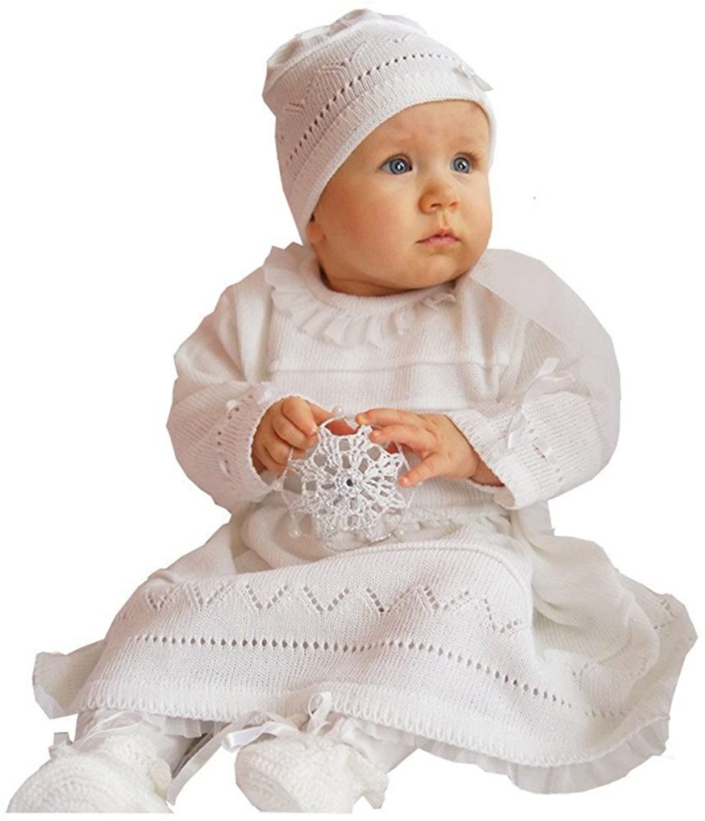 Taufkleider Mädchen: Weißes Strickkleid mit Mütze